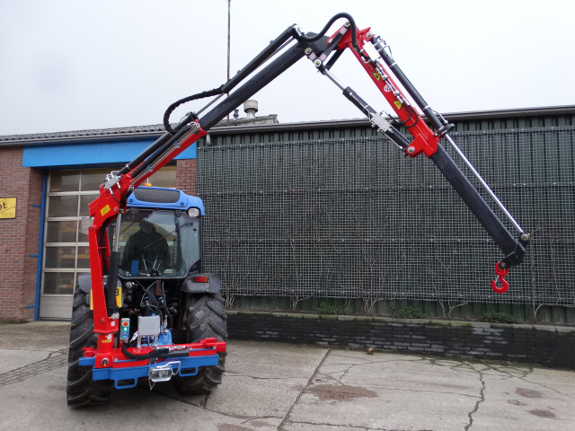 Efficient loading machinery used for handling plants and materials in nurseries.